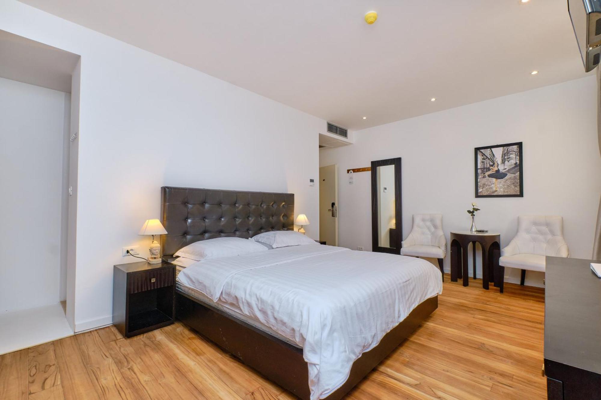 Dolphin Suites Veli Losinj Exterior photo