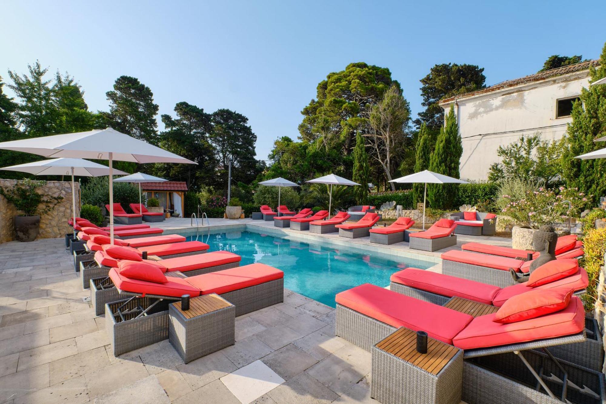 Dolphin Suites Veli Losinj Exterior photo