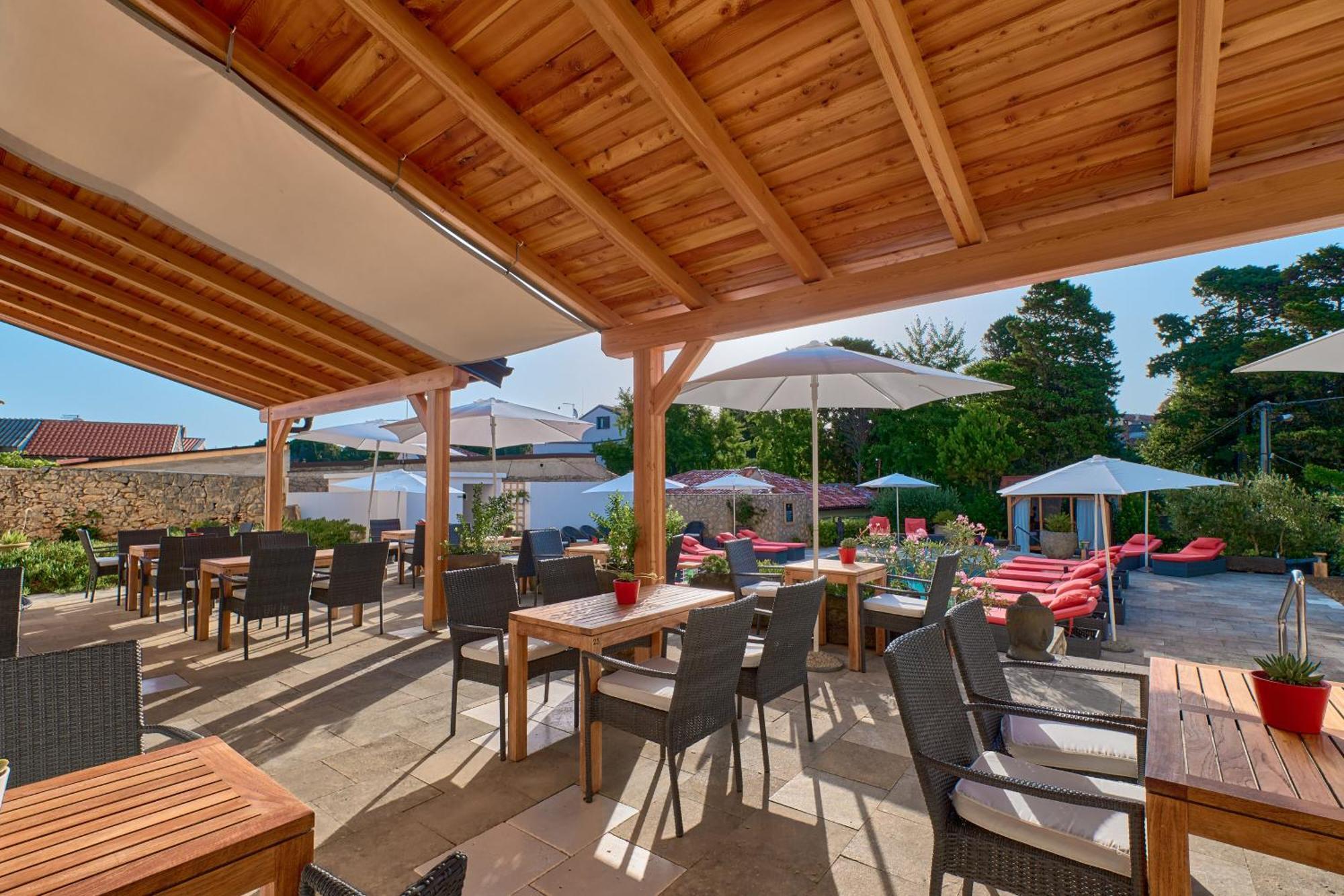 Dolphin Suites Veli Losinj Exterior photo
